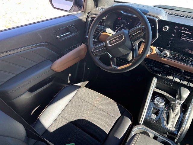 Used 2026 GMC Canyon AT4 AWD/4WD image 19