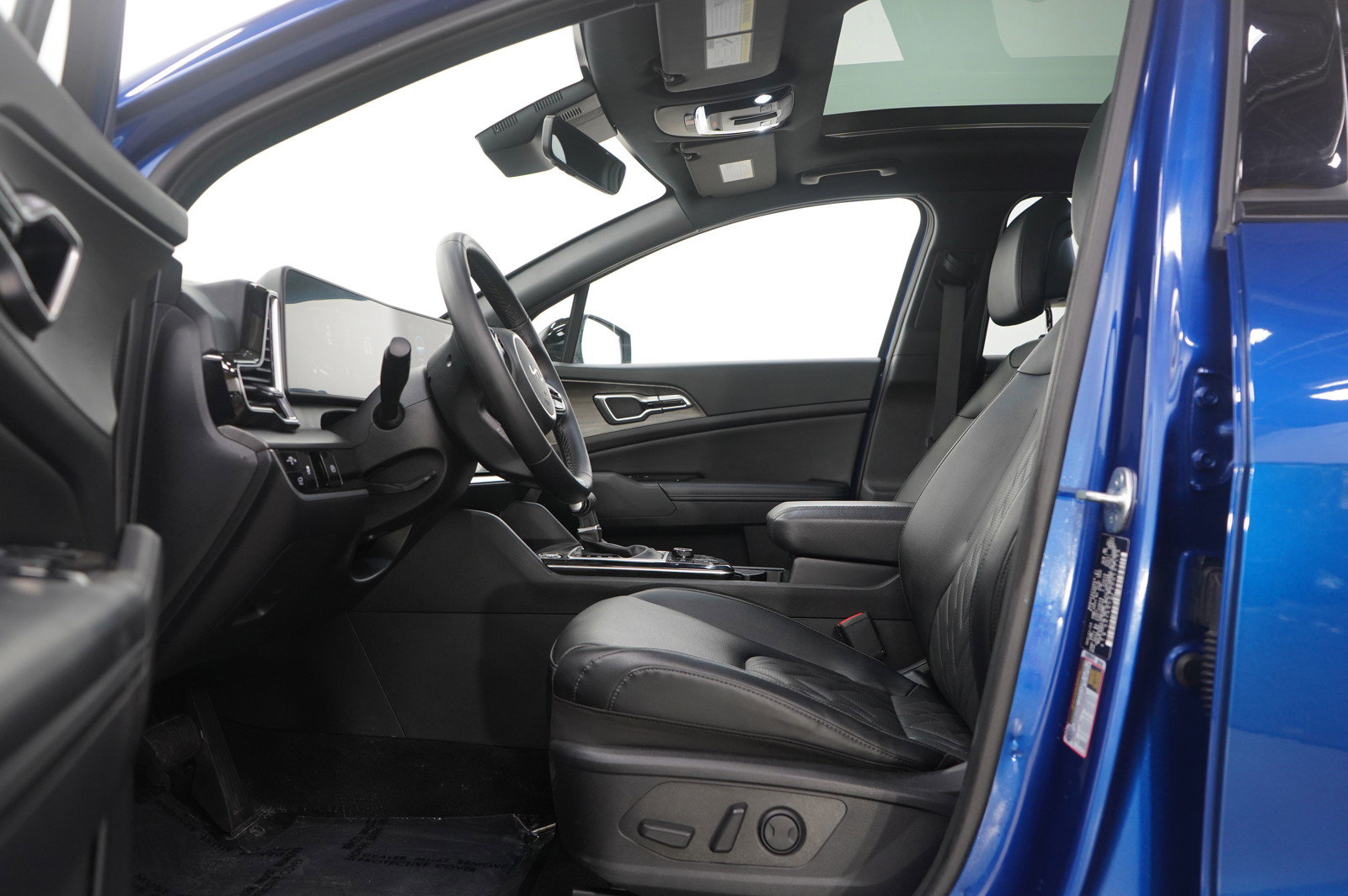 Used 2024 Kia Sportage X-Line w/ X-Line Premium Package image 23