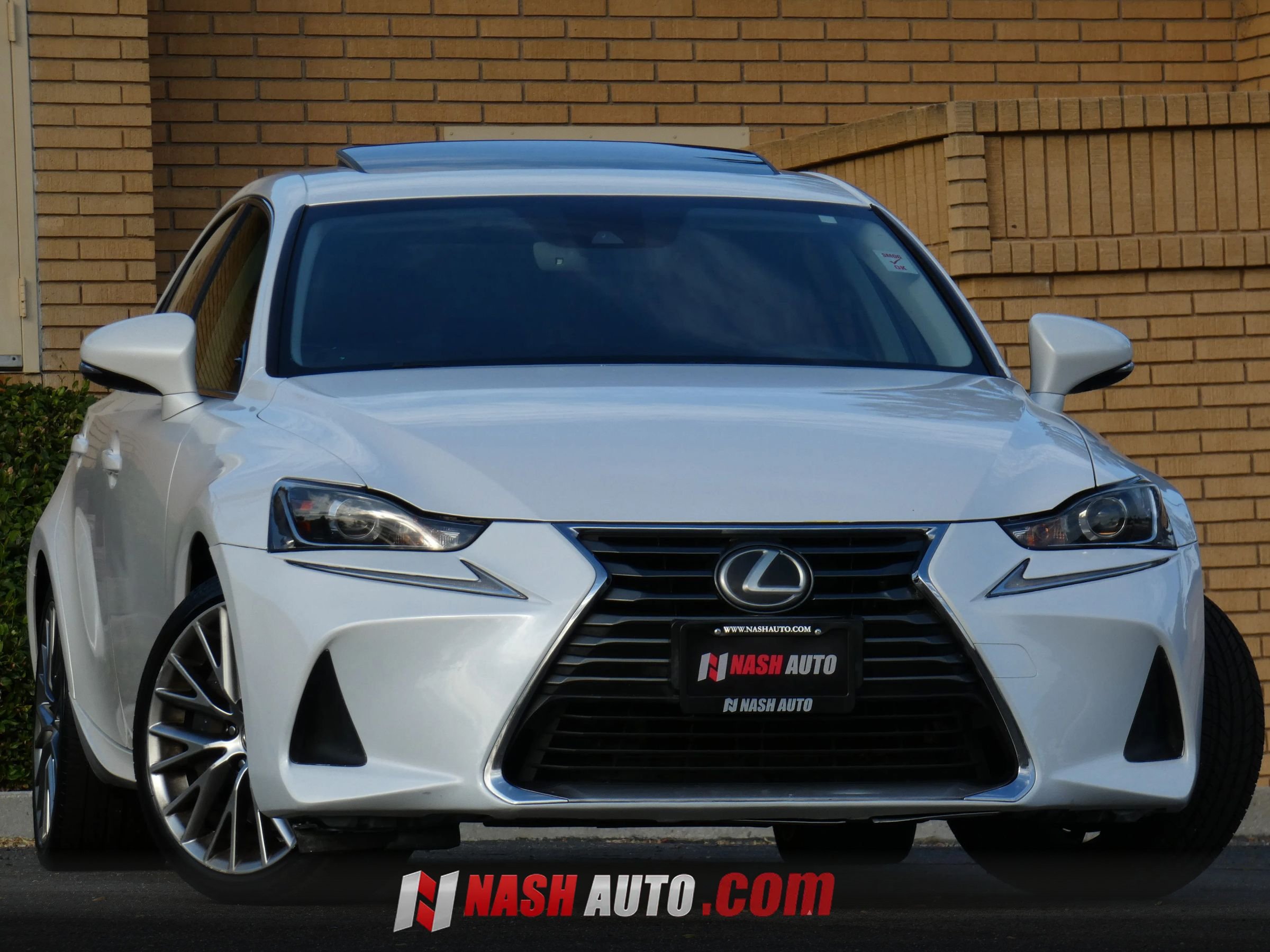 Used 2017 Lexus IS 200t RWD image 3