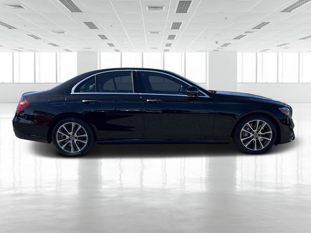 Used 2020 Mercedes-Benz E 450 4MATIC Sedan image 3