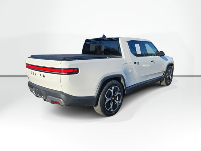 Used 2022 Rivian R1T Adventure image 5