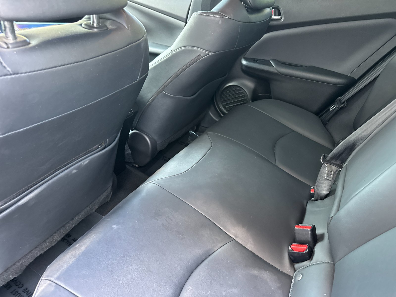 Used 2022 Toyota Prius Prime XLE FWD image 12