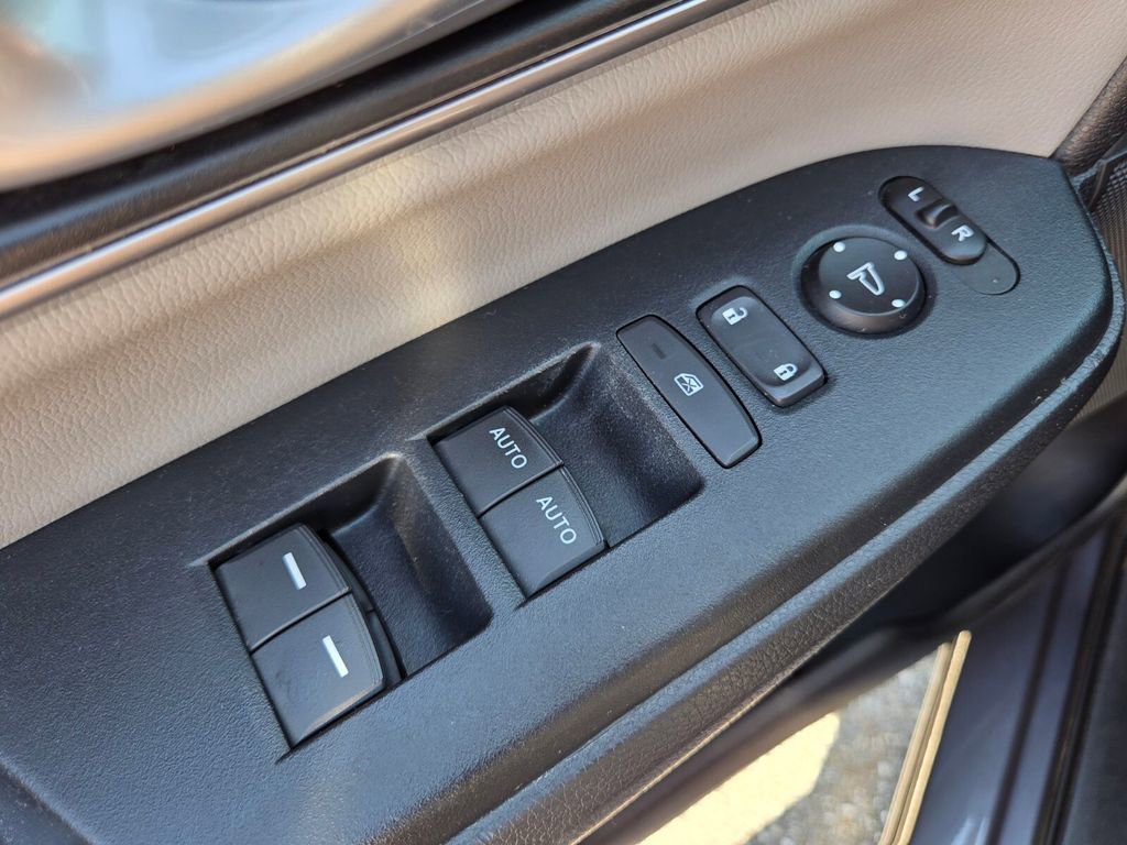 Certified 2019 Honda CR-V EX-L image 31