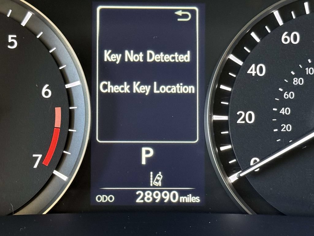 Certified 2022 Lexus RX 350L Premium w/ Premium Package AWD/4WD image 5