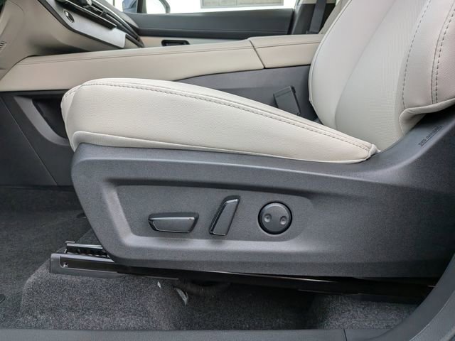 New 2026 Nissan Murano SL image 16