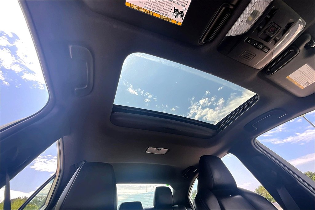 Used 2021 Toyota Corolla XSE image 21