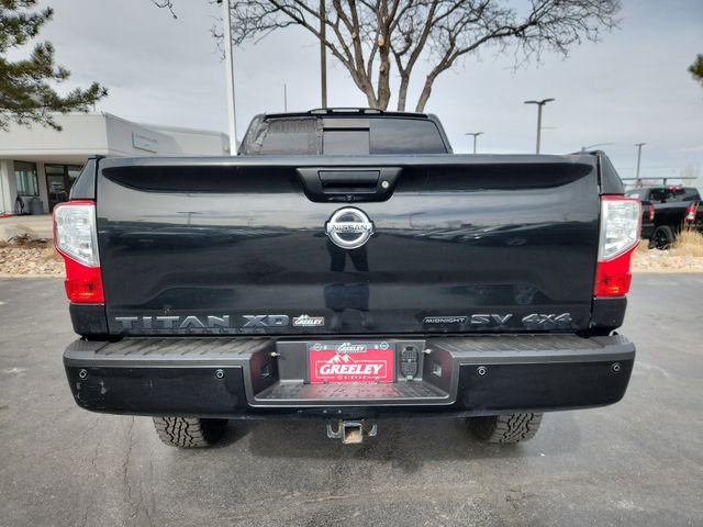 Used 2018 Nissan Titan SV w/ SV Convenience Package image 11