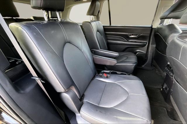 Used 2024 Toyota Grand Highlander XLE image 20