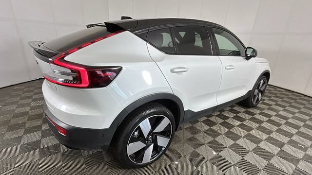 Used 2023 Volvo C40 P8 Recharge Ultimate AWD/4WD image 2