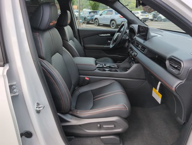 New 2026 Honda Pilot TrailSport image 11