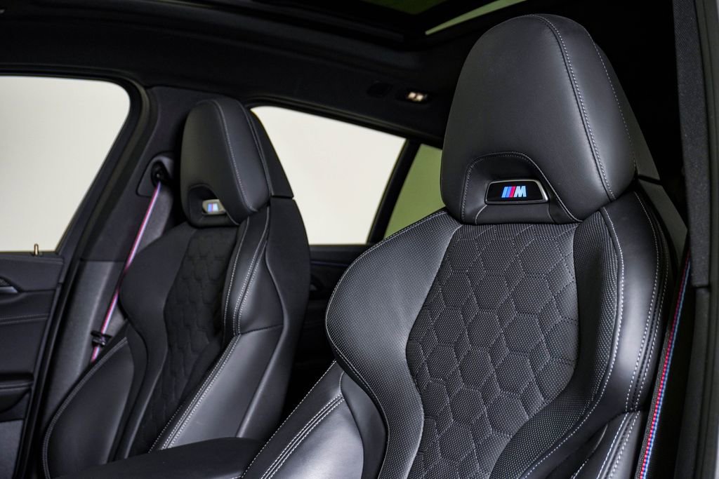 Used 2025 BMW X4 M w/ Competition Package image 19