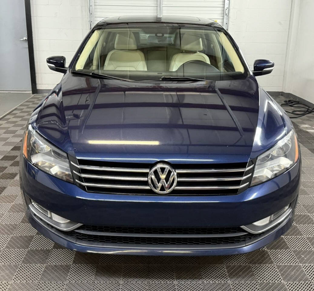 Used 2015 Volkswagen Passat 1.8T SE FWD image 3
