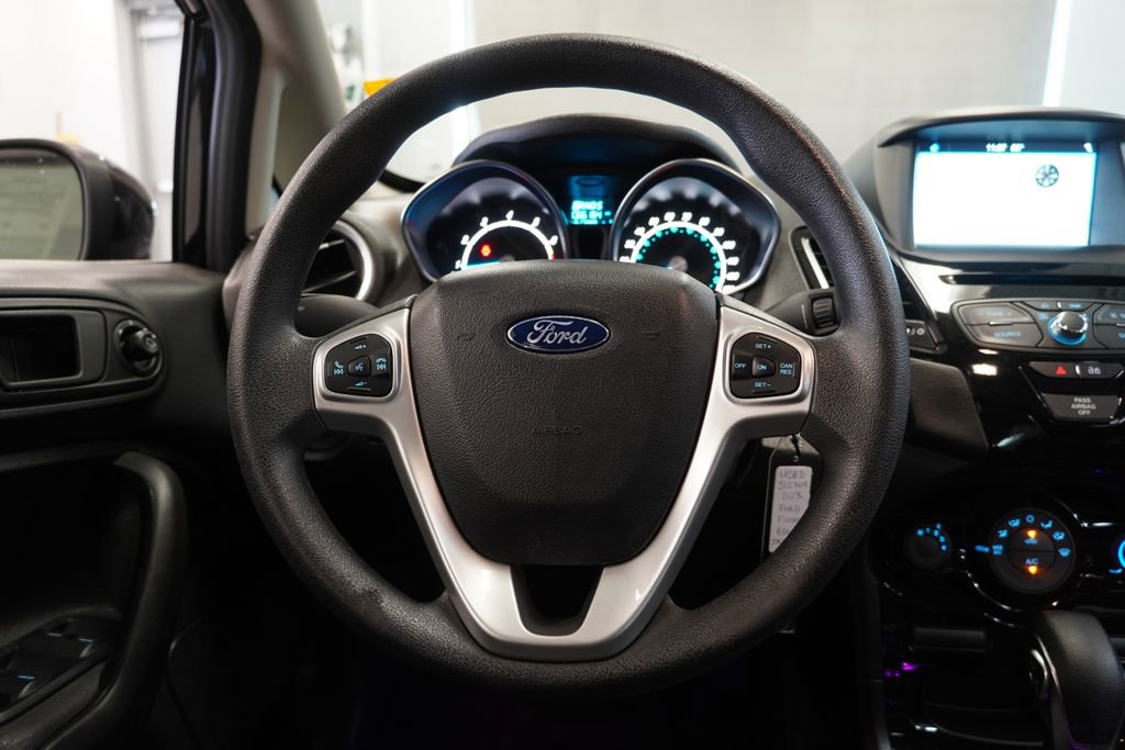 Used 2018 Ford Fiesta SE w/ Equipment Group 201A image 17