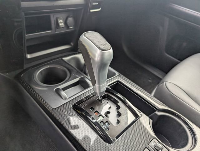 Used 2019 Toyota 4Runner TRD Off-Road Premium AWD/4WD image 22