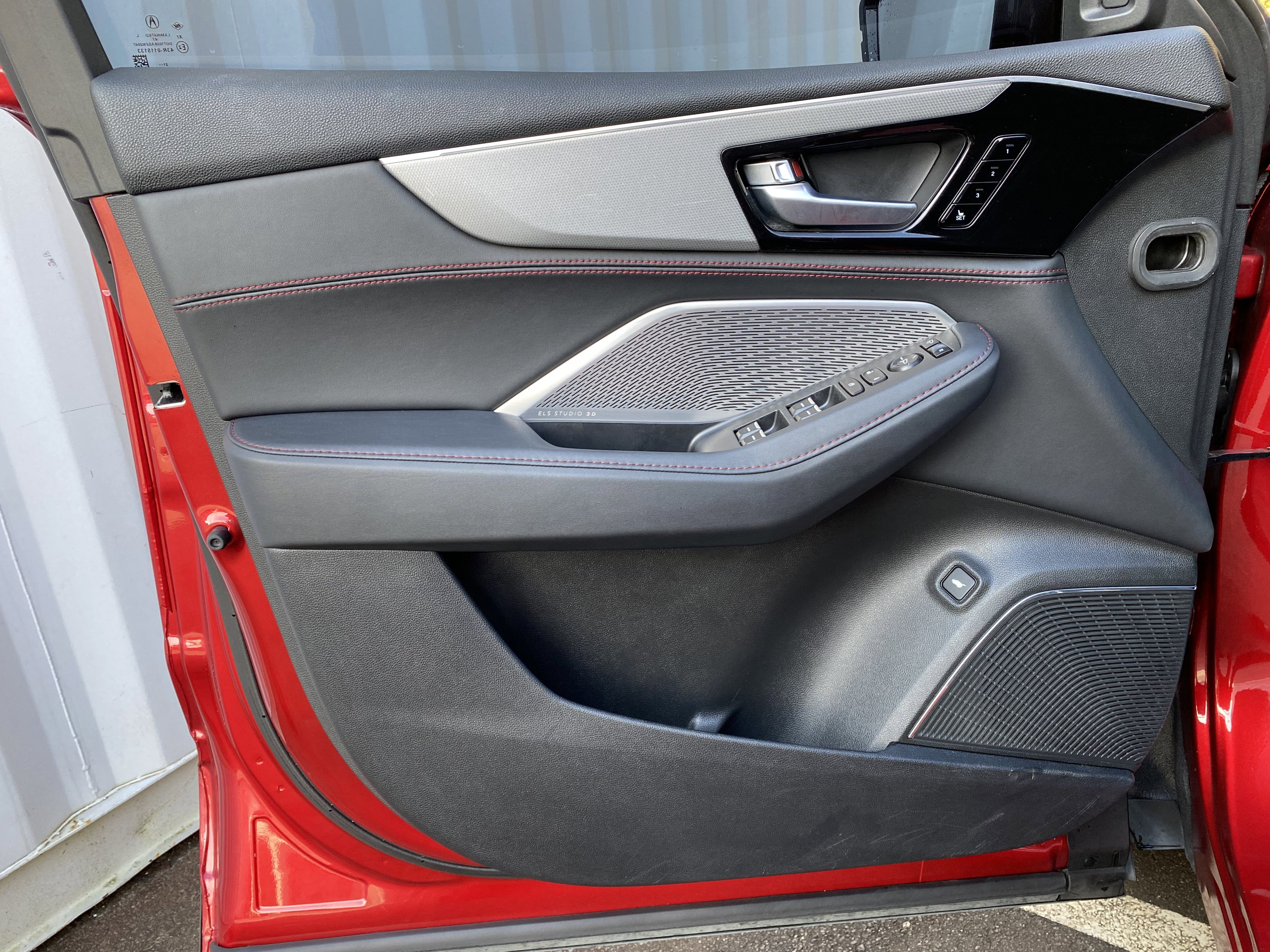 Used 2022 Acura MDX A-Spec image 15