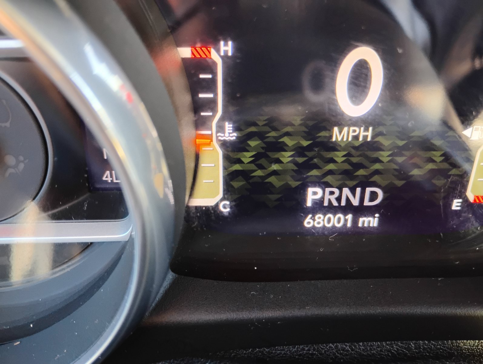 Used 2018 Jeep Wrangler Unlimited Sahara AWD/4WD image 18