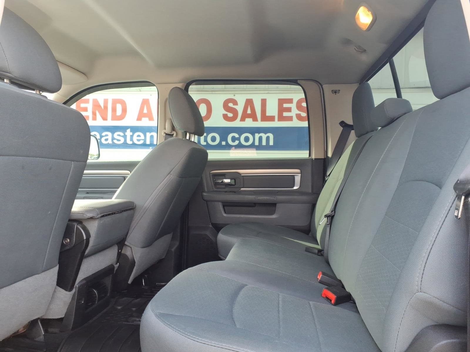Used 2016 RAM 2500 SLT AWD/4WD image 12
