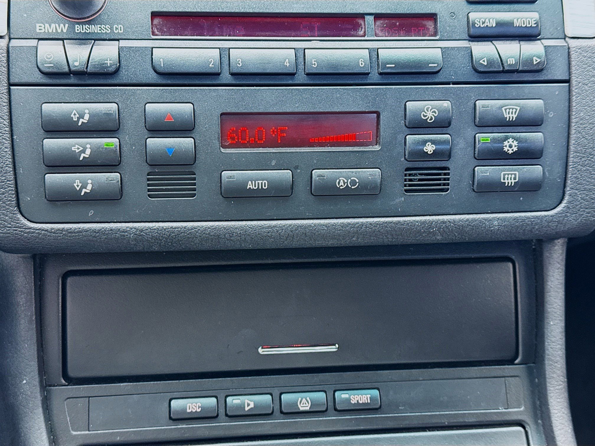 Used 2004 BMW M3 Coupe image 10