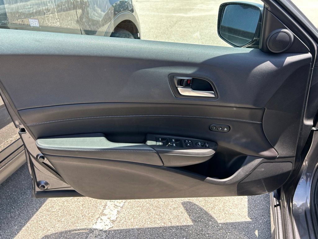 Used 2019 Acura ILX FWD image 17