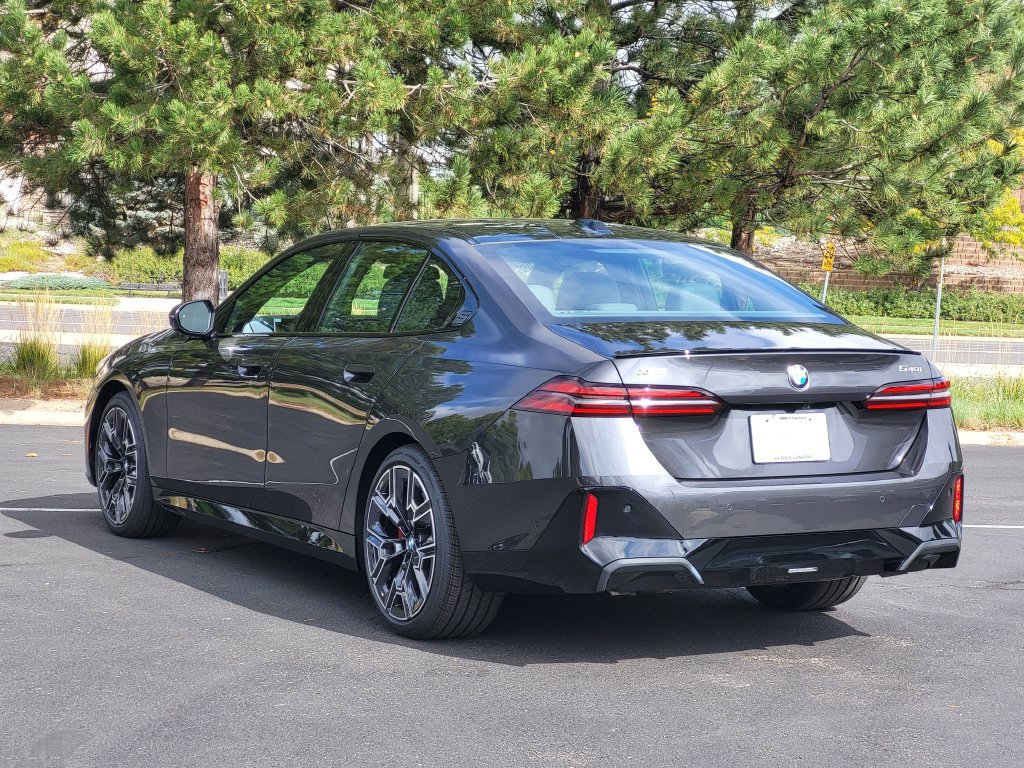 New 2027 BMW 540i xDrive w/ M Sport Package AWD/4WD image 6