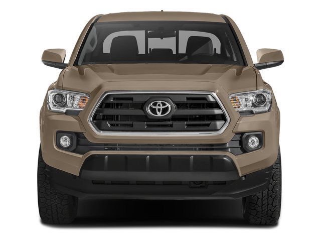 Used 2017 Toyota Tacoma SR5 w/ Tow Package RWD image 4