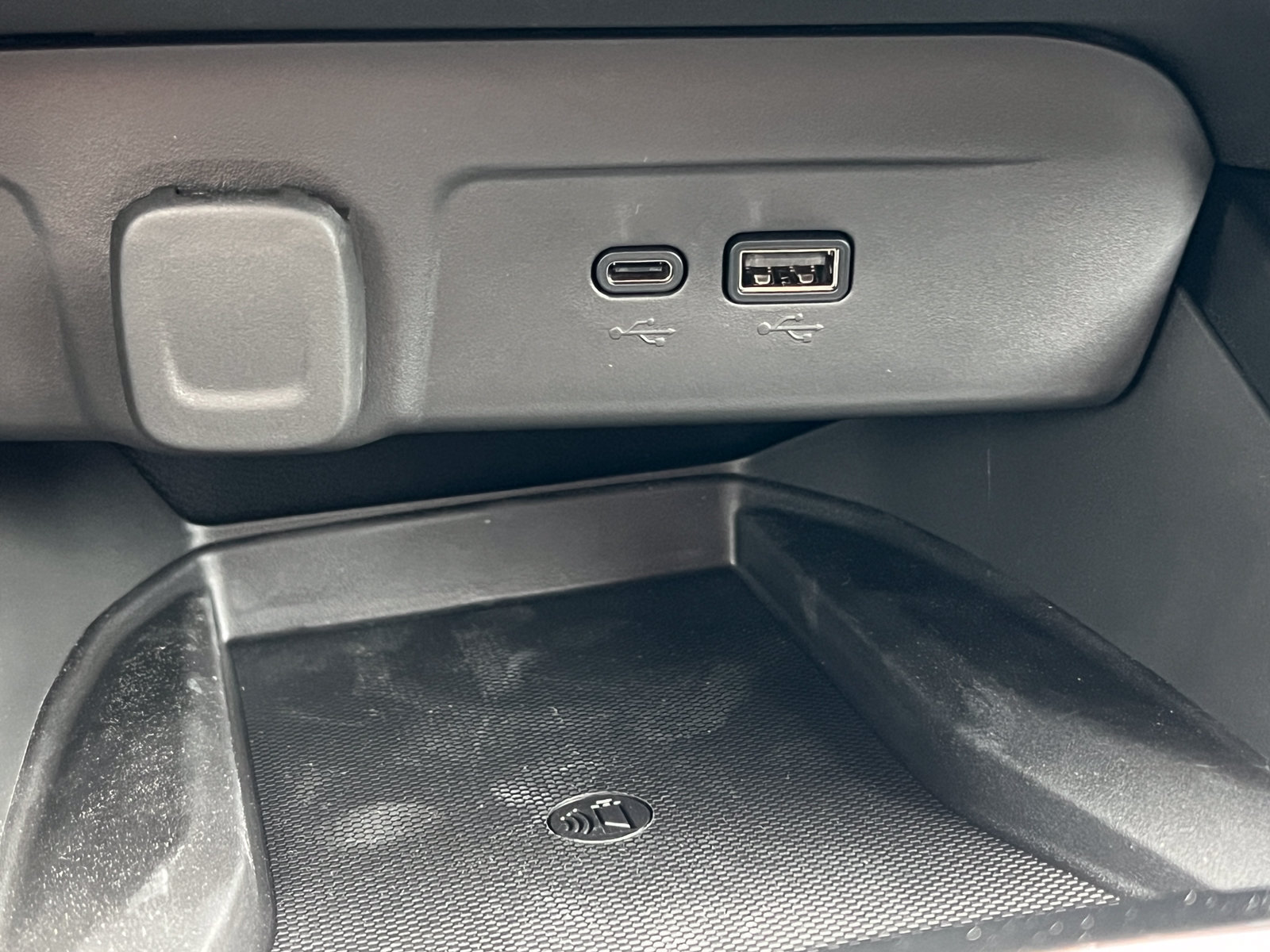 New 2026 Chevrolet Trax ACTIV w/ Sunroof Package FWD image 26