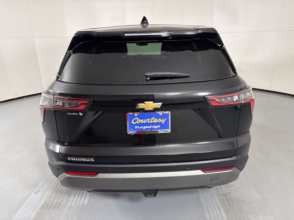Used 2025 Chevrolet Equinox LT FWD image 7