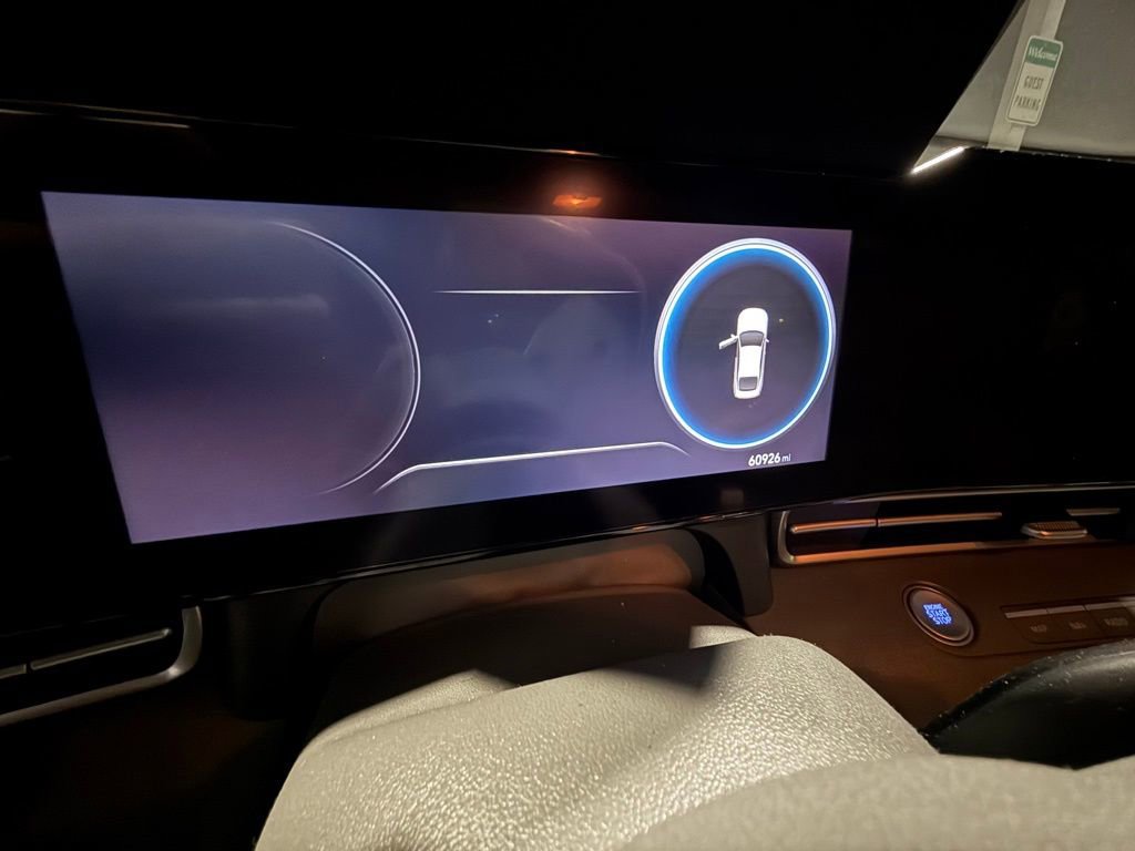 Used 2023 Hyundai Elantra SEL w/ Convenience Package image 10