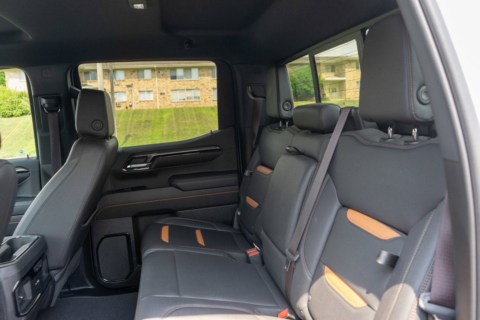 Used 2023 GMC Sierra 1500 AT4 w/ Technology Package AWD/4WD image 30