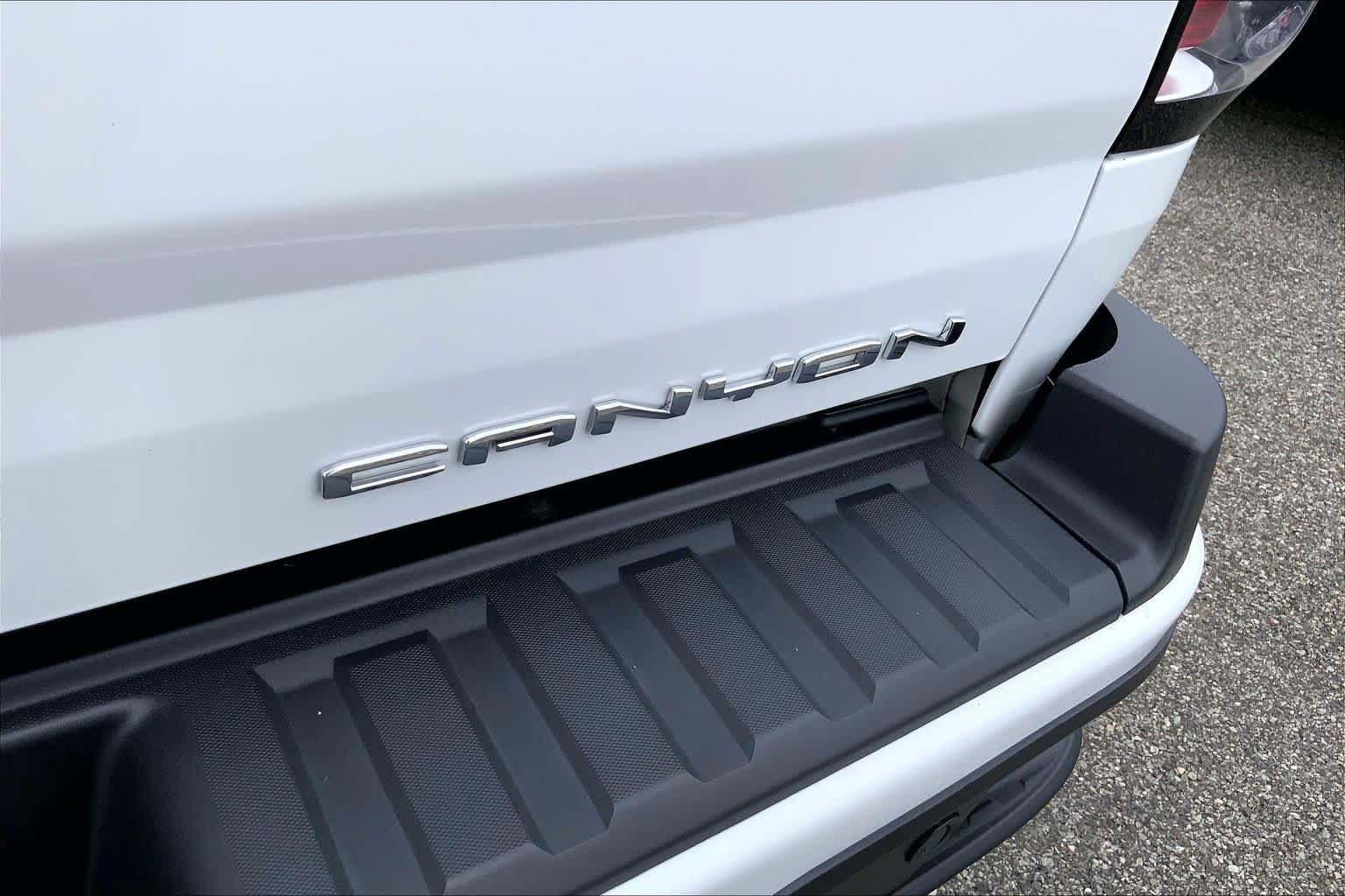 Used 2021 GMC Canyon Denali AWD/4WD image 10