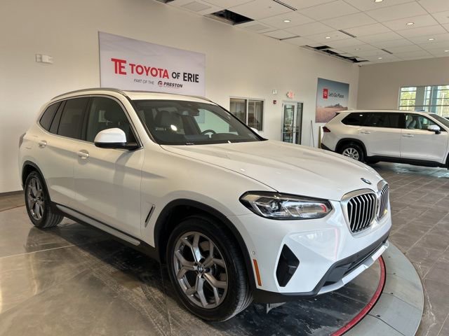 Used 2023 BMW X3 xDrive30i w/ Premium Package image 1