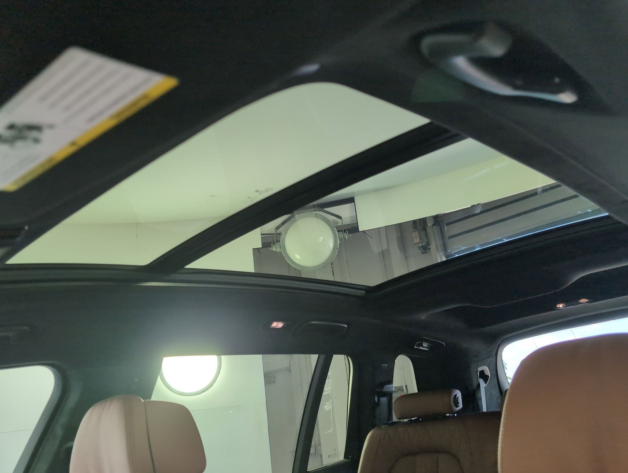 New 2026 BMW X7 M60i image 12