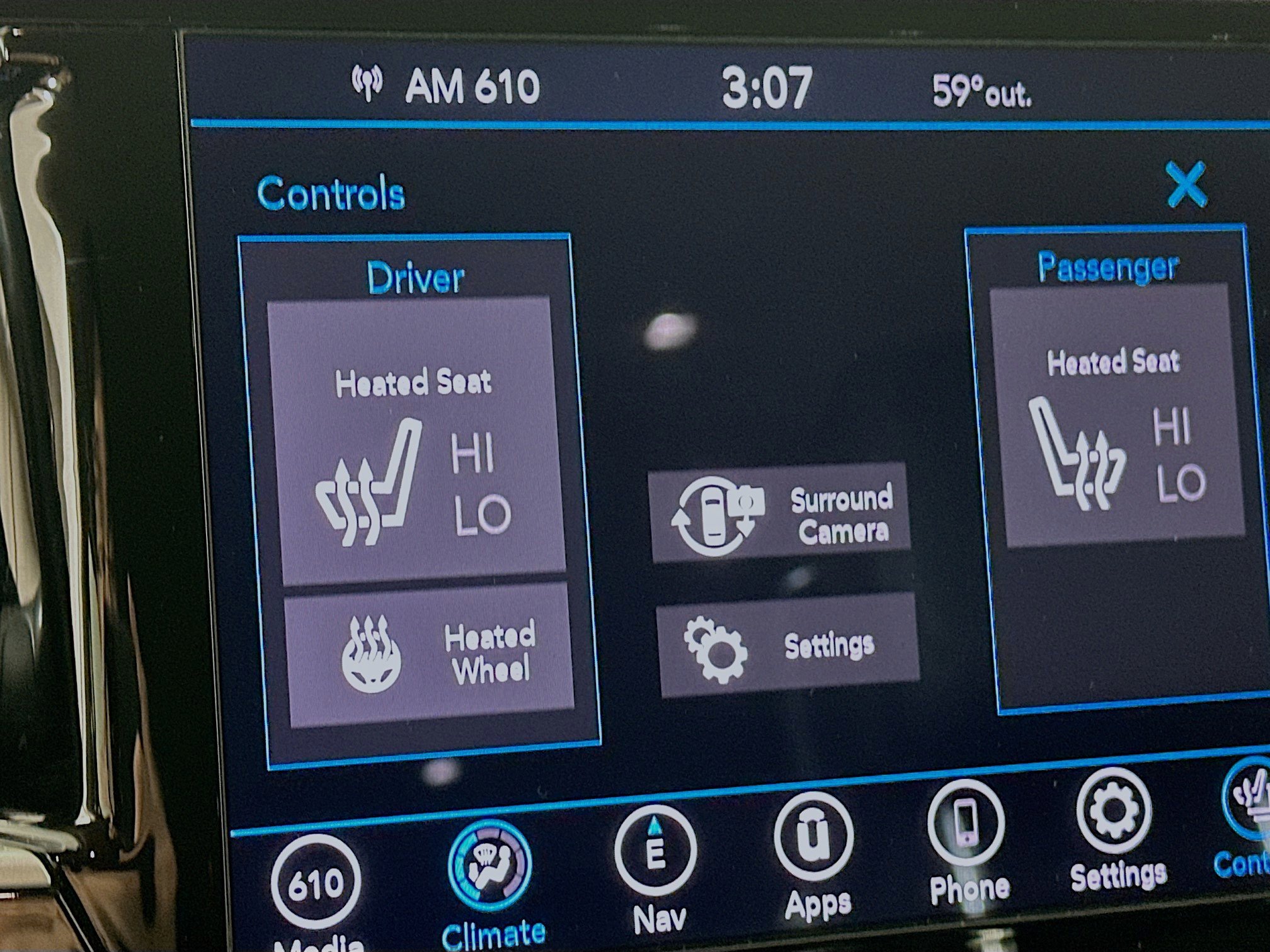 Used 2020 Chrysler Pacifica Touring-L Plus w/ Tire & Wheel Group image 25