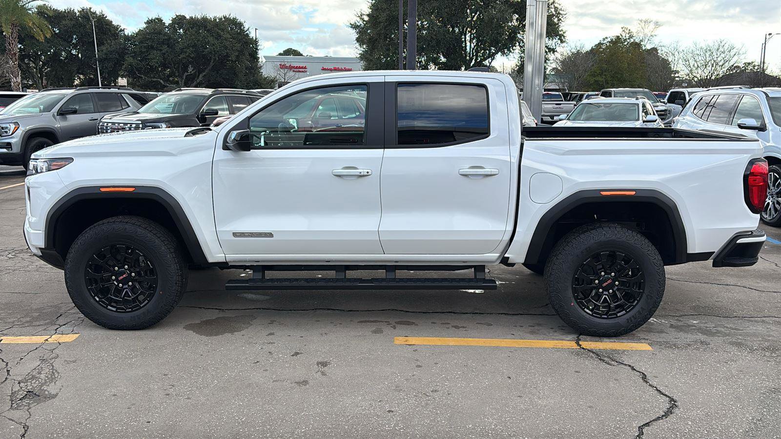 New 2026 GMC Canyon Elevation w/ Convenience Package RWD image 4