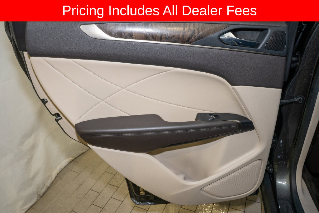 Used 2018 Lincoln MKC Reserve w/ Lincoln MKC Climate Package AWD/4WD image 11