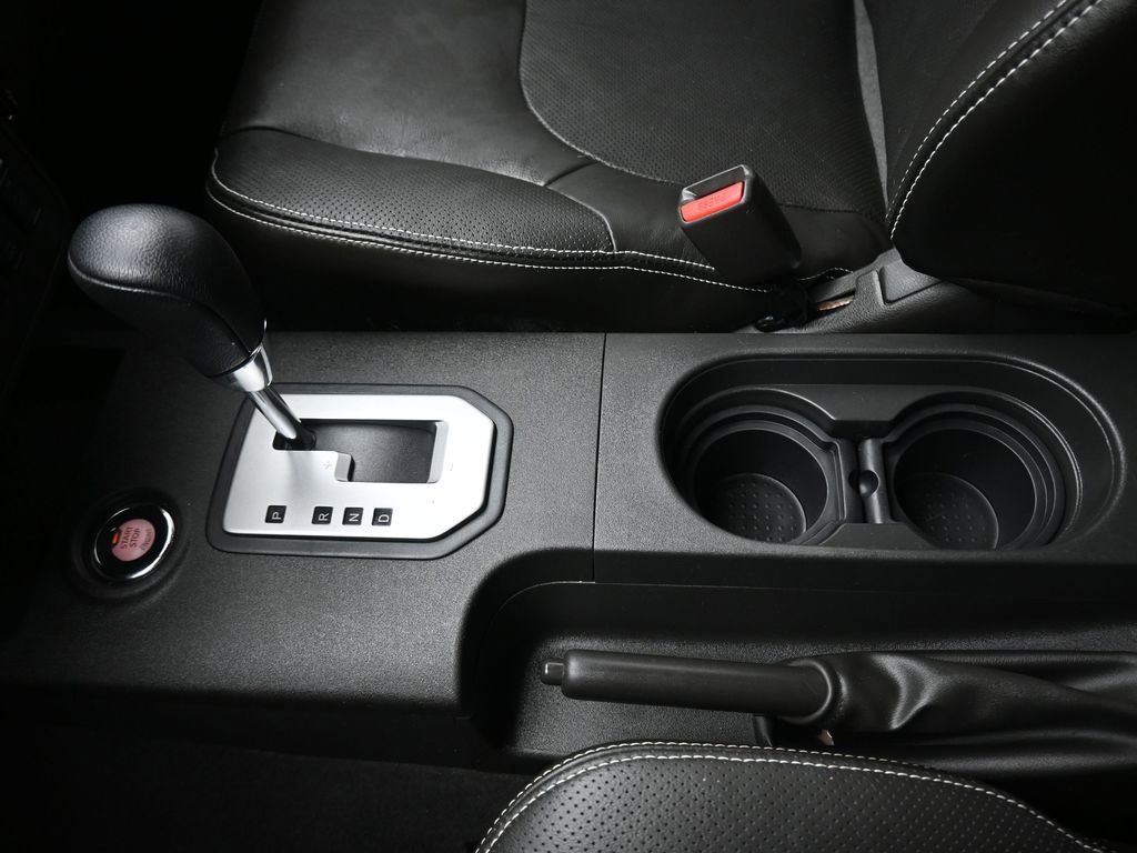 Used 2021 Nissan Frontier PRO-4X w/ Pro-4x Utility Package image 23