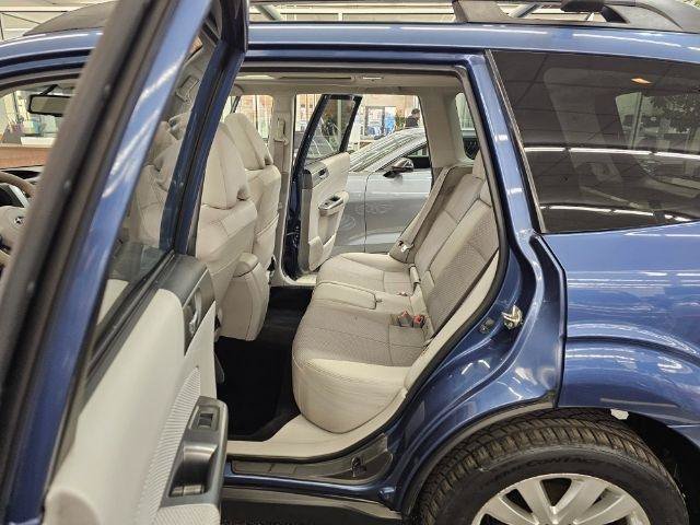 Used 2013 Subaru Forester 2.5X Premium w/ Popular Pkg 1 AWD/4WD image 31