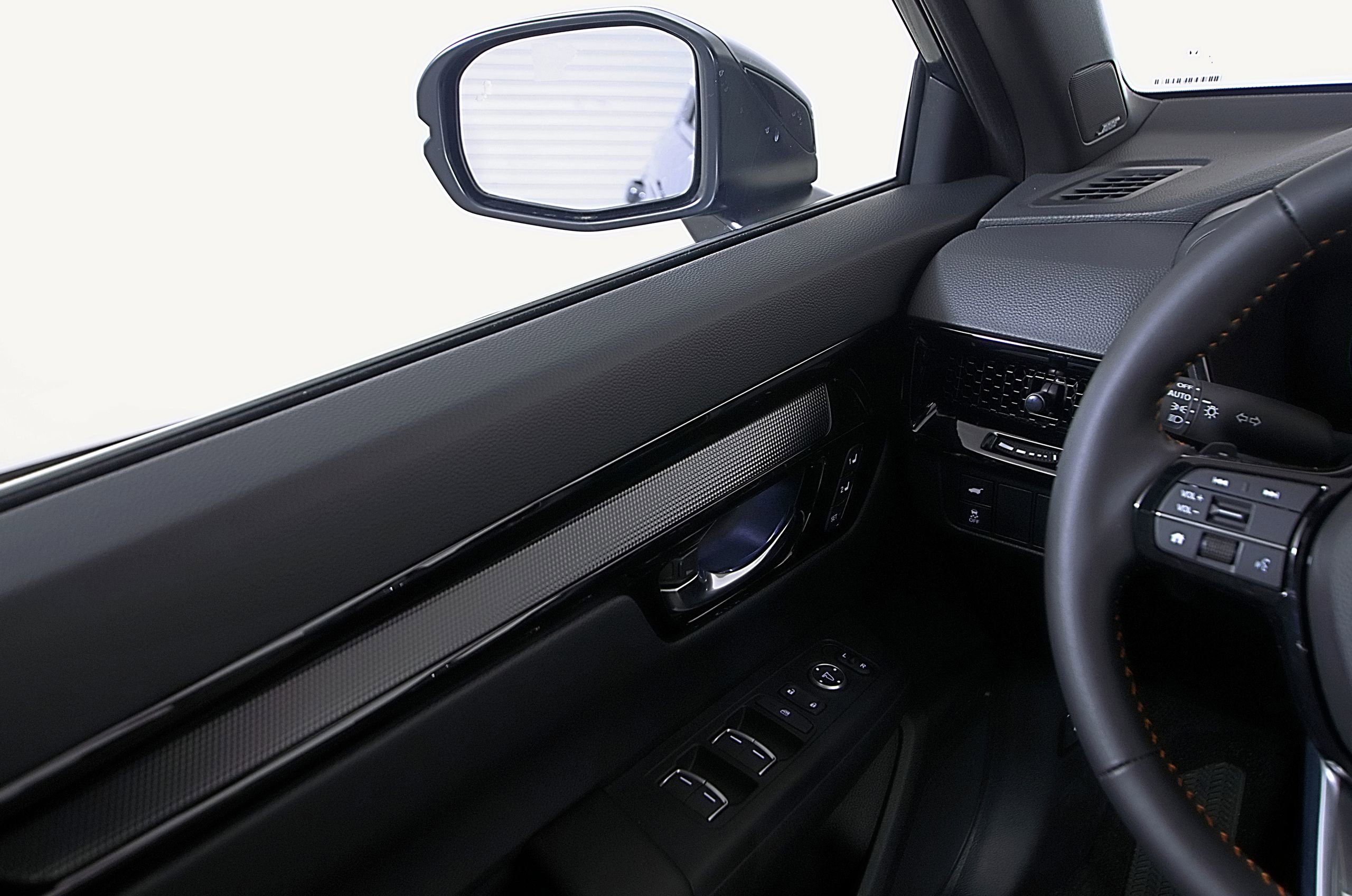 Used 2024 Honda CR-V Sport Touring image 18