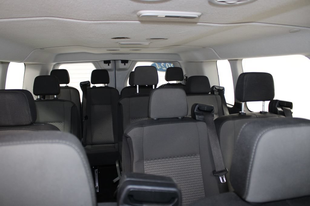 Used 2024 Ford Transit 350 XLT RWD image 31