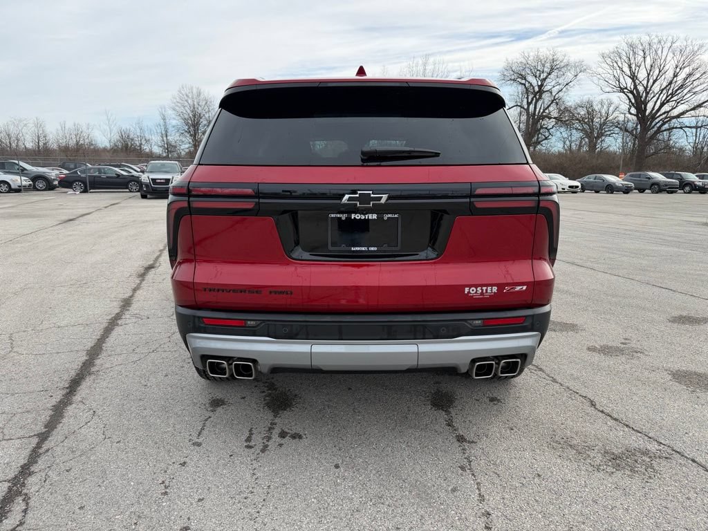Used 2025 Chevrolet Traverse Z71 w/ Driver Confidence Package AWD/4WD image 4