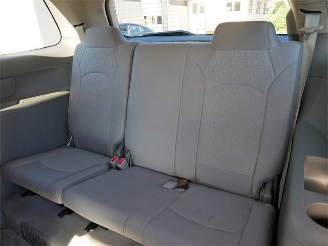 Used 2016 GMC Acadia SLE image 10