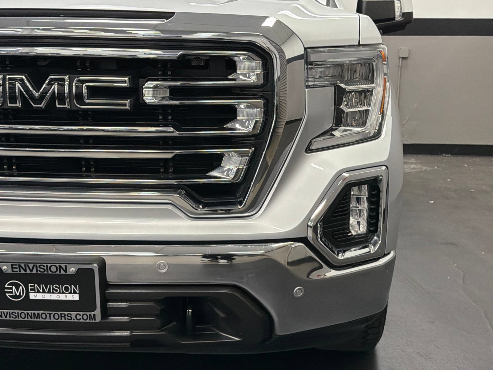 Used 2021 GMC Sierra 1500 SLT w/ SLT Premium Plus Package AWD/4WD image 7