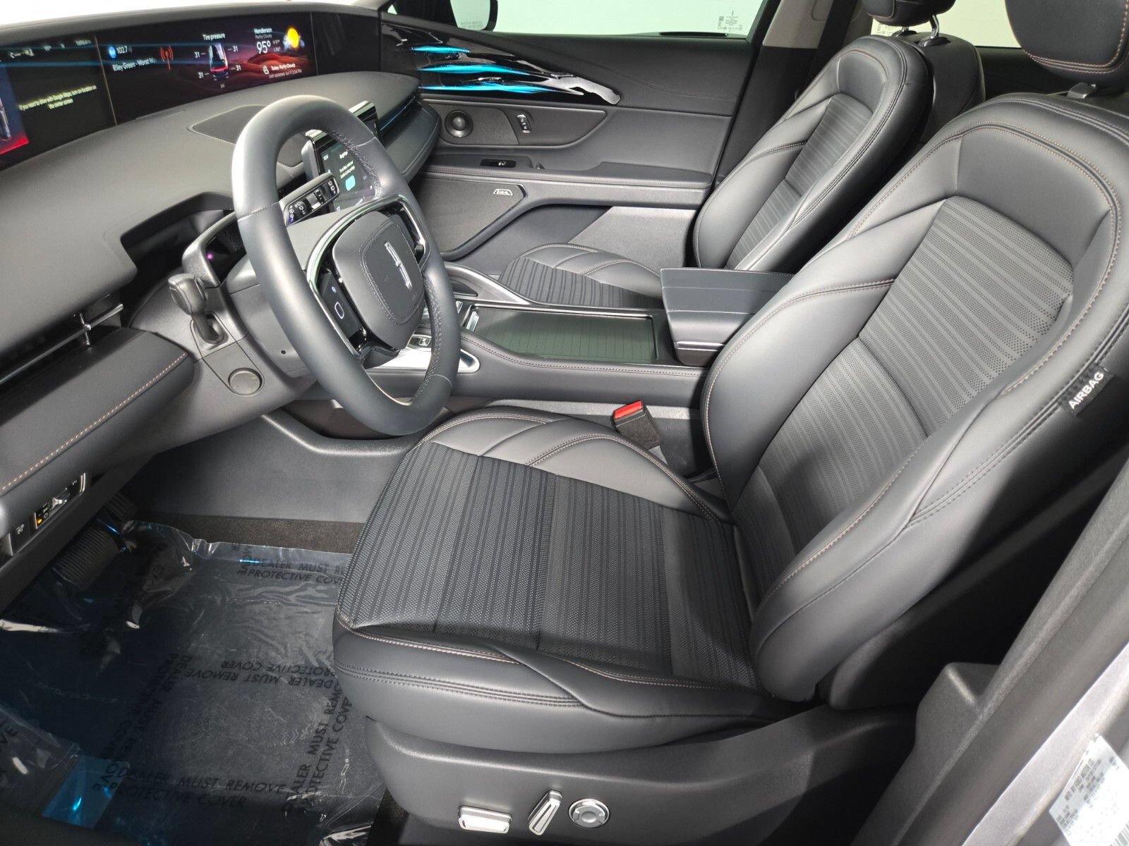 New 2026 Lincoln Nautilus Reserve w/ Jet Appearance Package AWD/4WD image 13