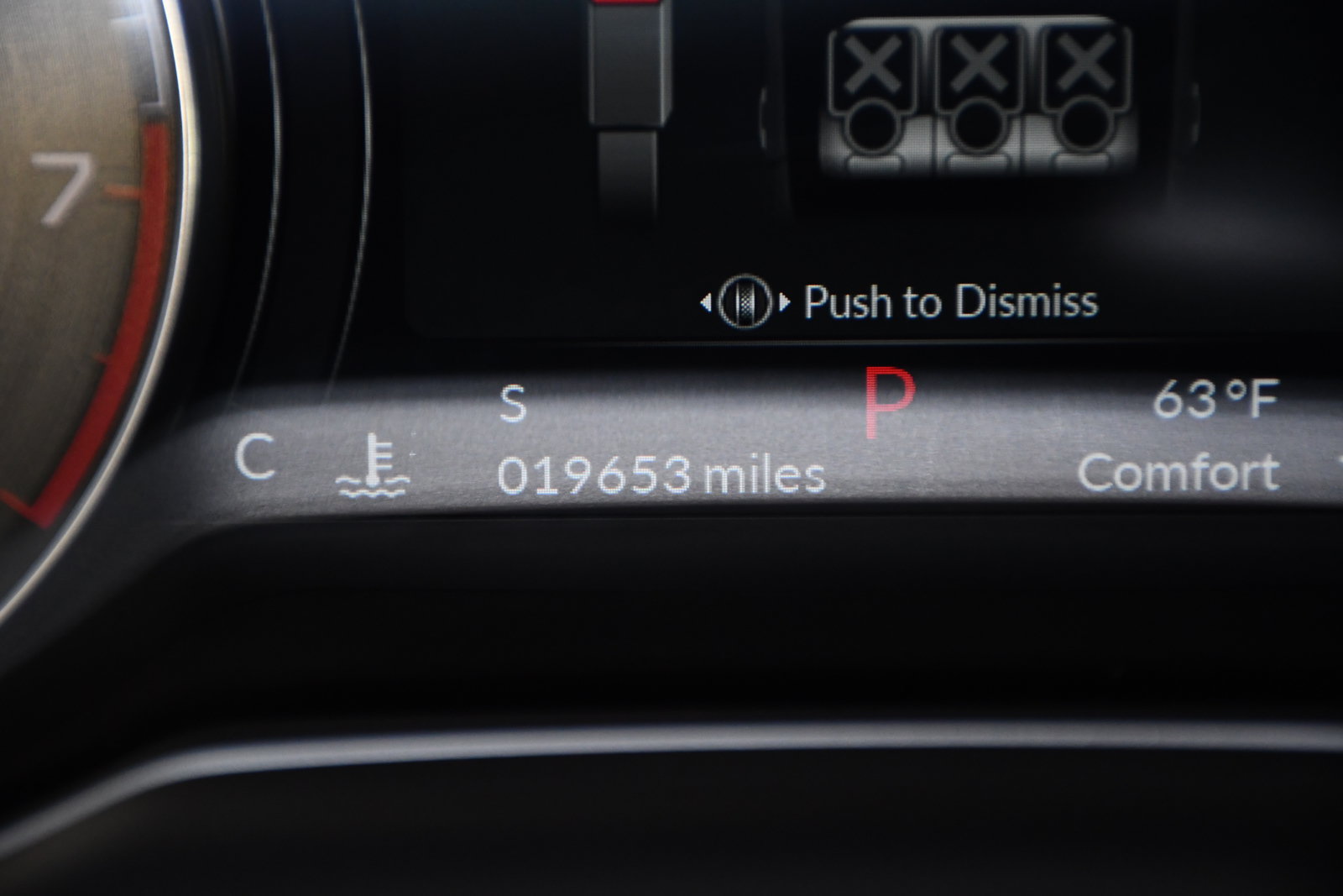 Used 2025 Acura RDX SH-AWD image 17