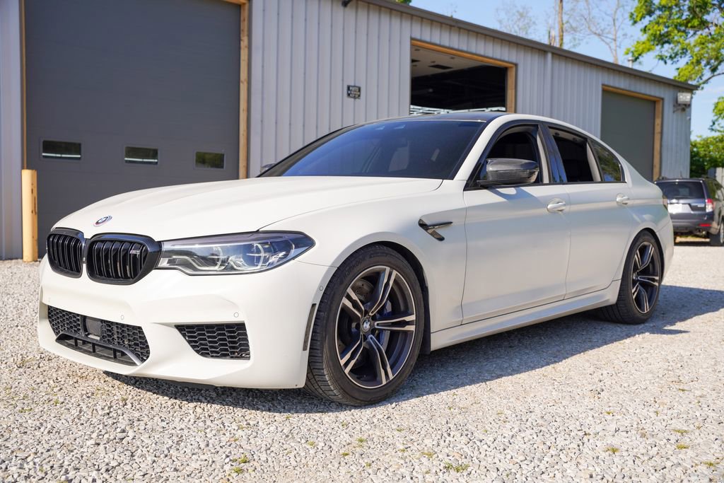 Used 2018 BMW M5 AWD/4WD image 3