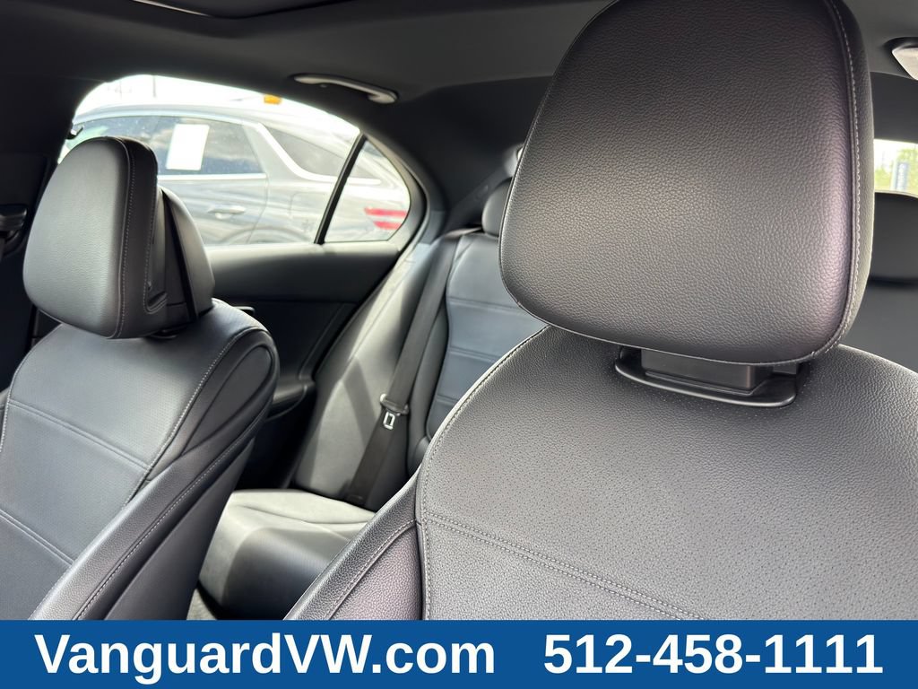 Used 2022 Mercedes-Benz C 300 4MATIC Sedan w/ Digital Light Package image 15
