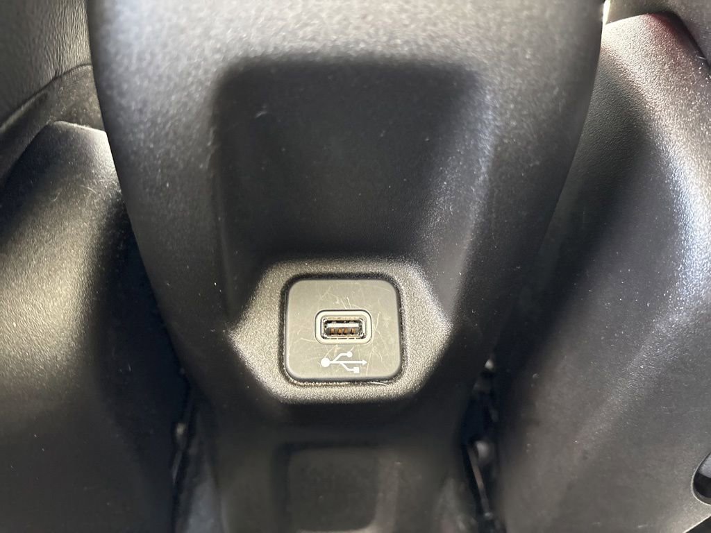 Used 2023 Jeep Renegade Trailhawk w/ Sun/Sound Group AWD/4WD image 7