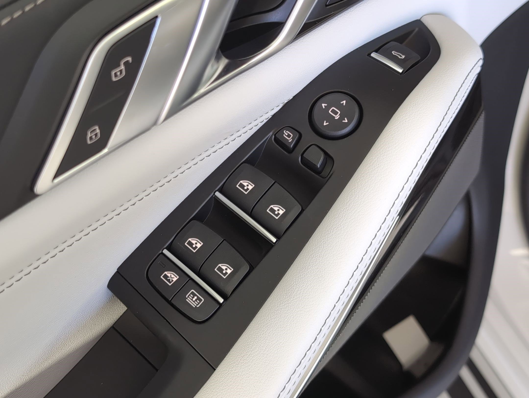 New 2026 BMW X7 xDrive40i w/ M Sport Package image 22