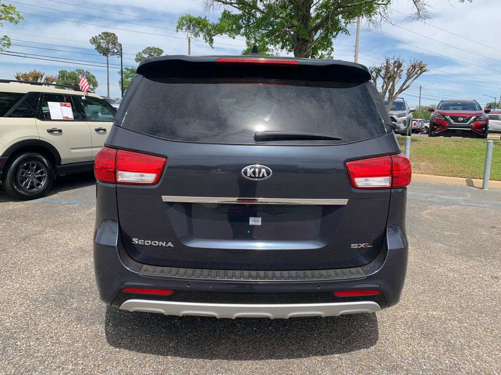 Used 2015 Kia Sedona SX Limited w/ SXL Technology Package FWD image 7