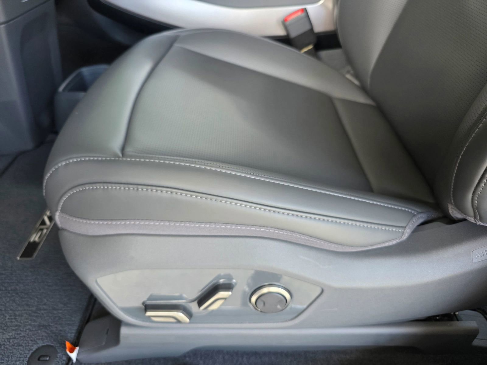 Used 2026 Kia EV9 Light RWD image 27